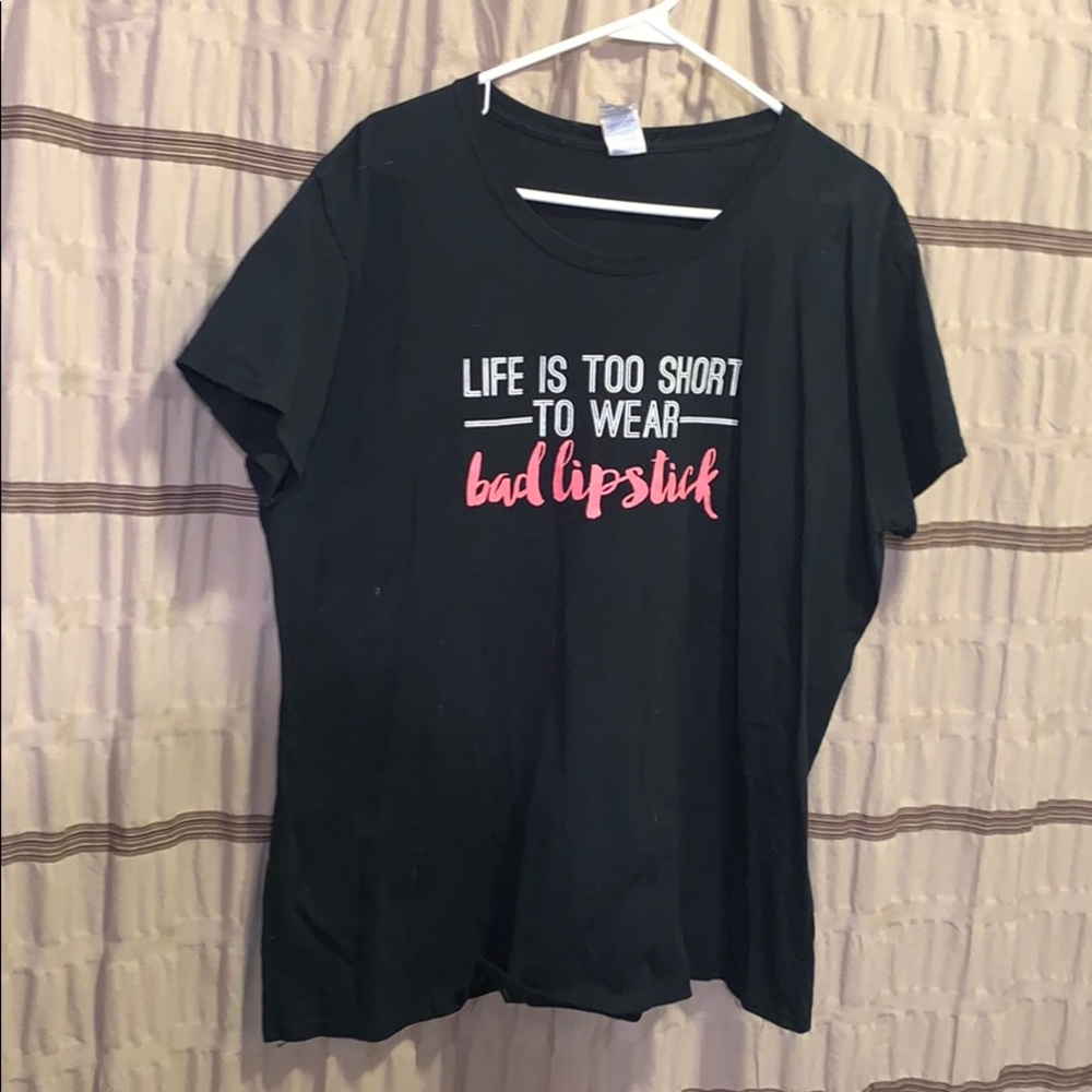 Gildan 2XL Lipstick tee